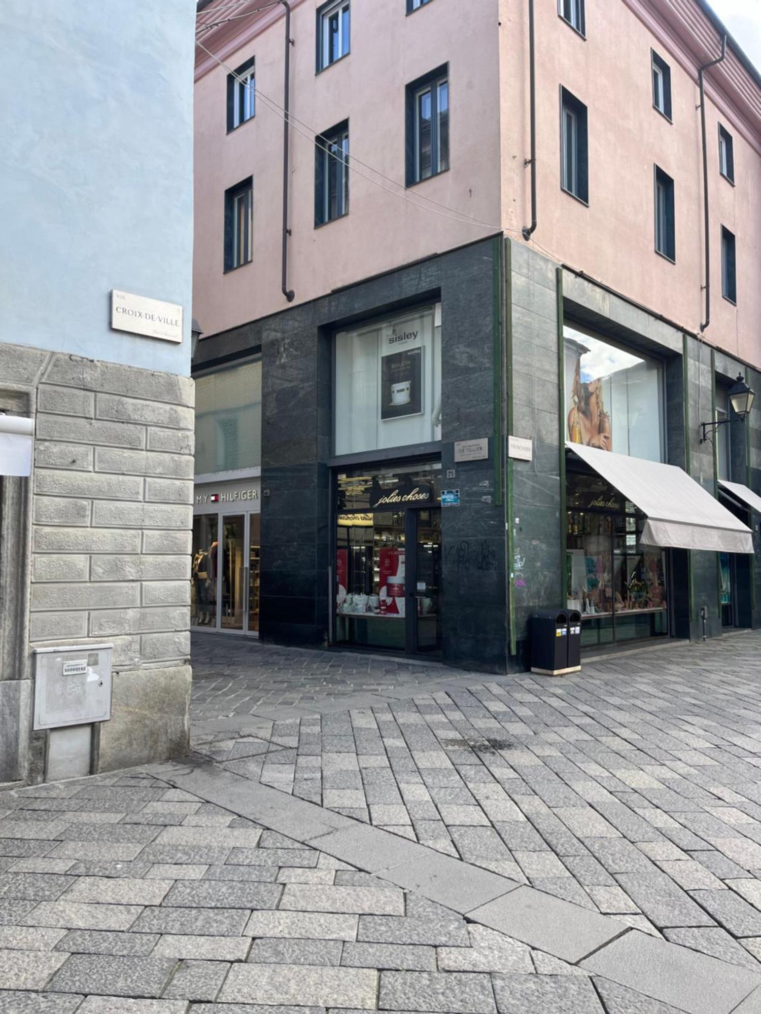 Game,Set And Love -Loft Nel Cuore Di Aosta Bagian luar foto