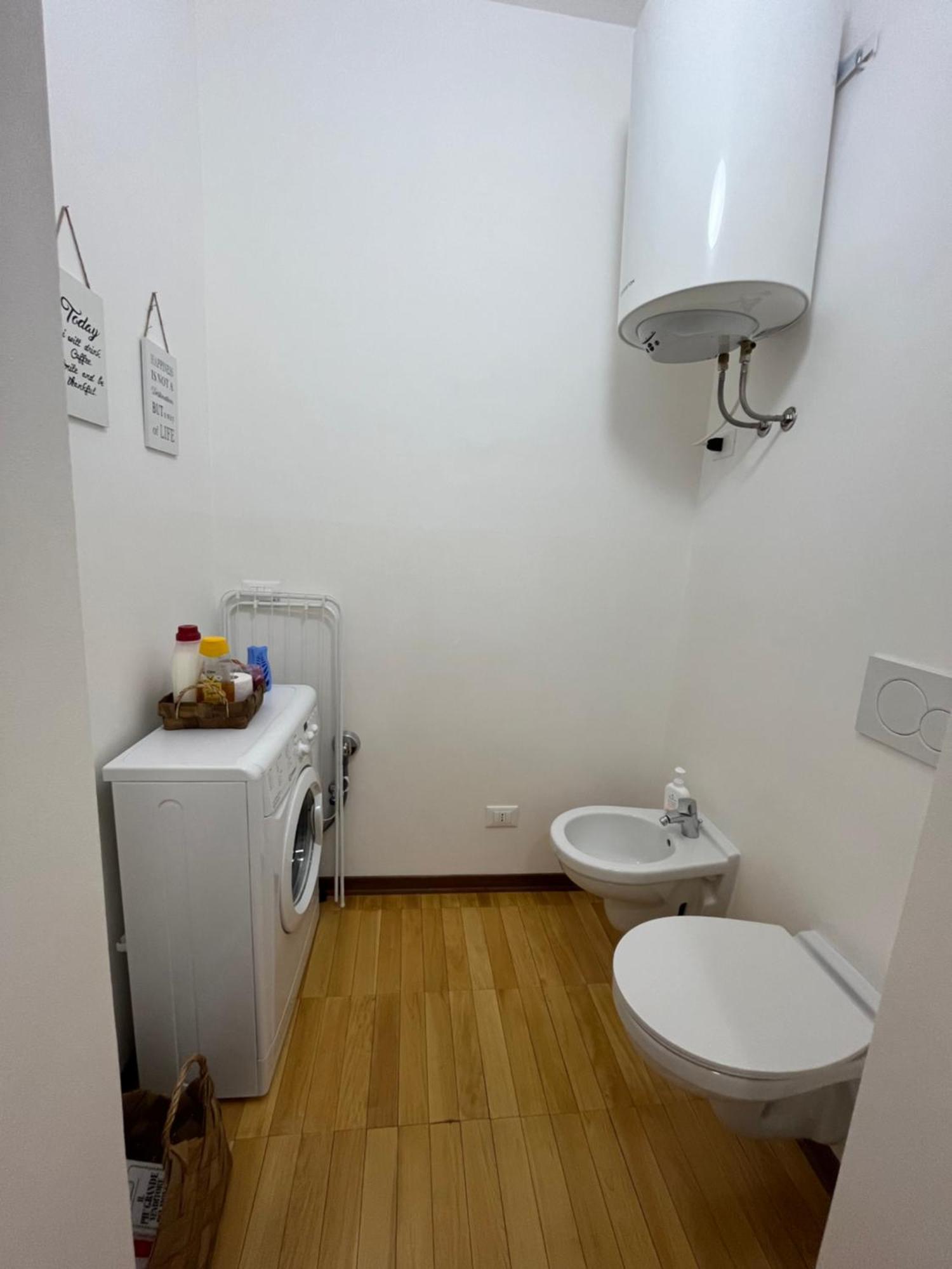 Game,Set And Love -Loft Nel Cuore Di Aosta Bagian luar foto