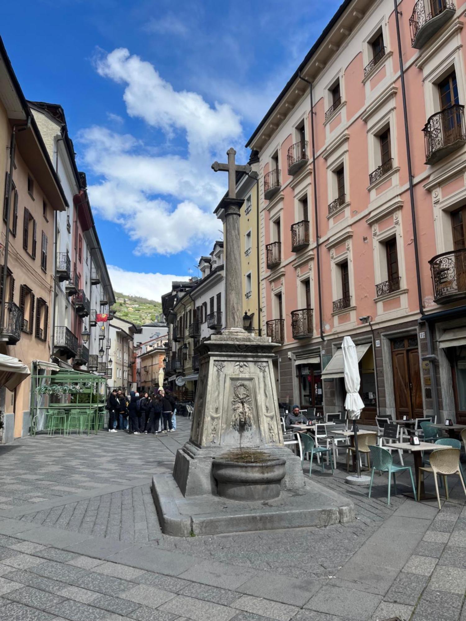 Game,Set And Love -Loft Nel Cuore Di Aosta Bagian luar foto