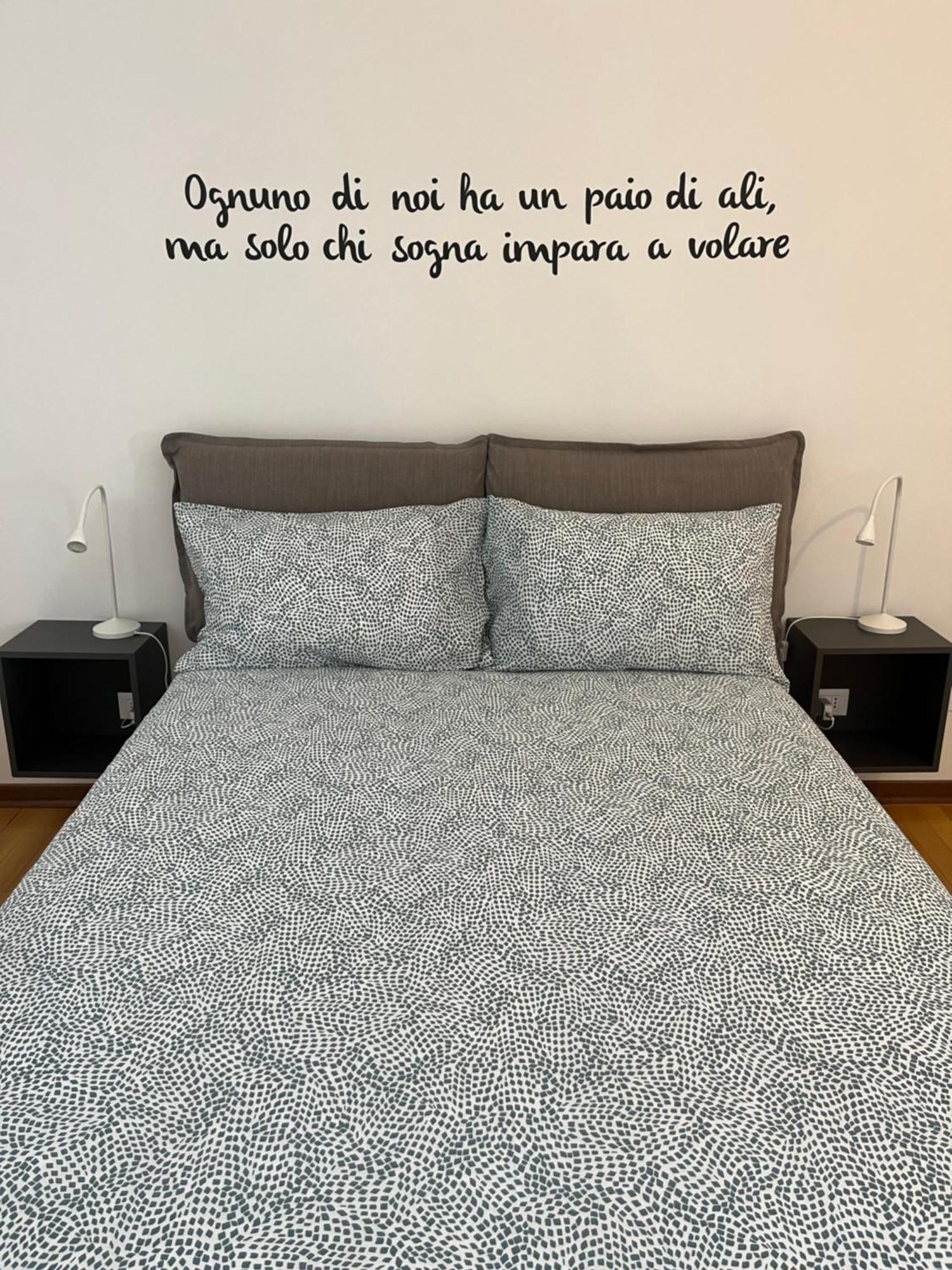 Game,Set And Love -Loft Nel Cuore Di Aosta Bagian luar foto