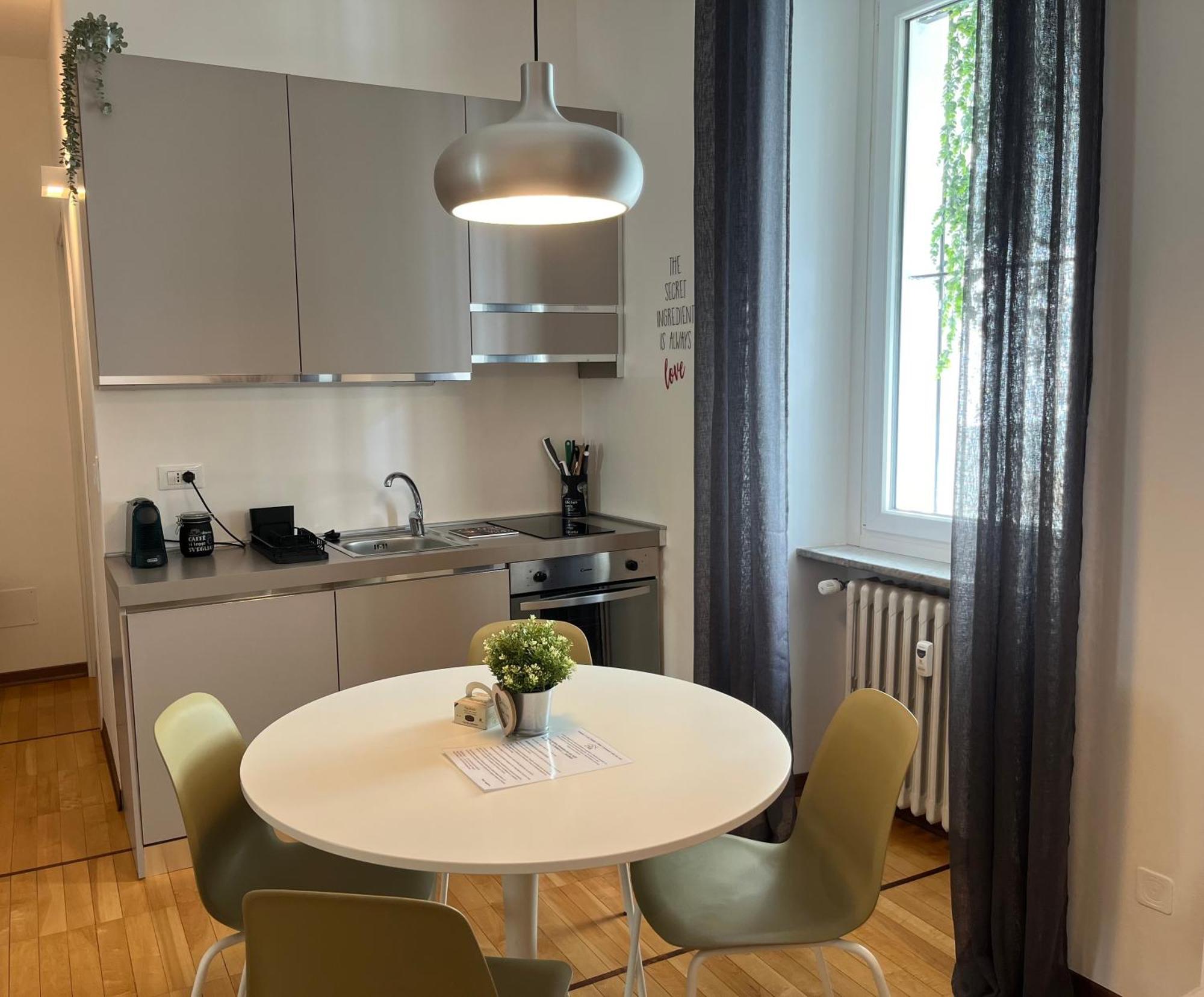 Game,Set And Love -Loft Nel Cuore Di Aosta Bagian luar foto
